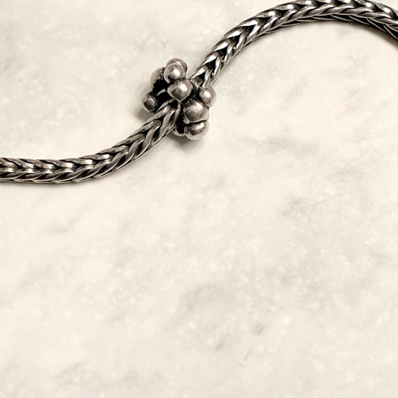 Trollbeads Cell Sterling Charm - Picture 2 of 5